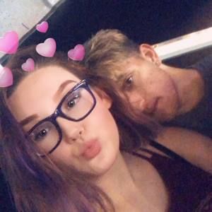 Meet your Posher, Tori